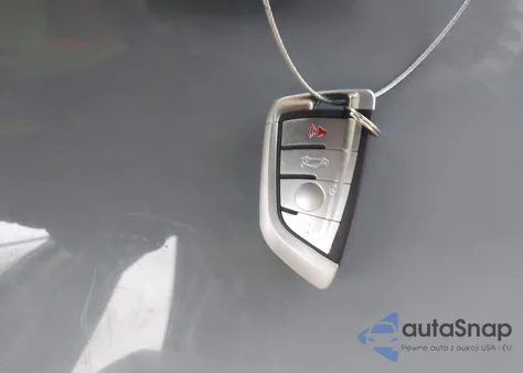 2014 BMW 320I z USA, uszkodzony, nr VIN WBA3B1G50ENN90318